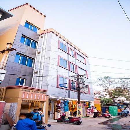 ホテルKrishnananda Dham プリ エクステリア 写真